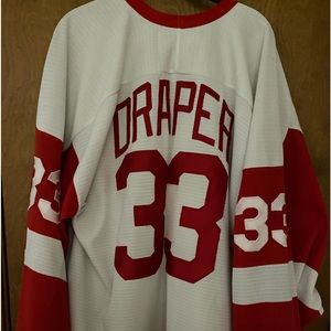 NWOT Kris Draper Redwings #33 Jersey 4 time Stanley Cup Winner